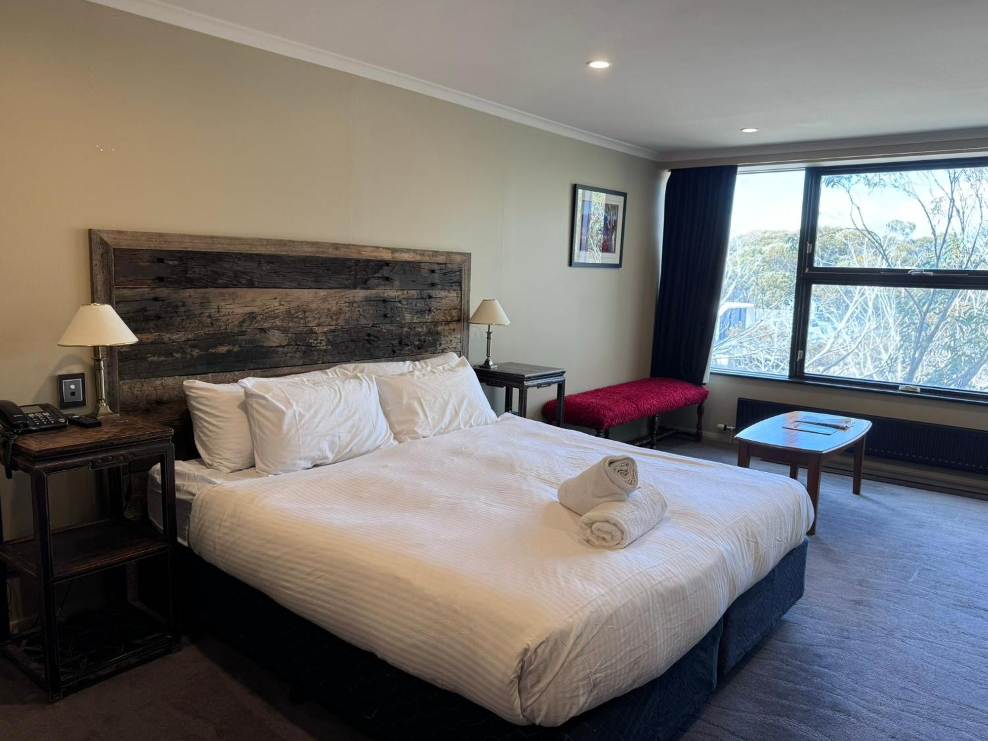 Mt Buller Chalet Hotel & Suites Mount Buller Eksteriør billede