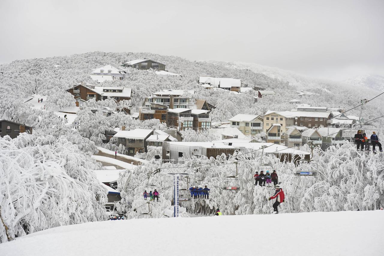 Mt Buller Chalet Hotel & Suites Mount Buller Eksteriør billede